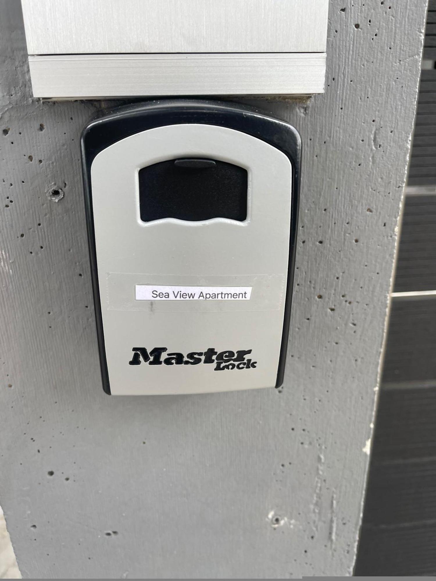 Sea View Apartment パトラ エクステリア 写真