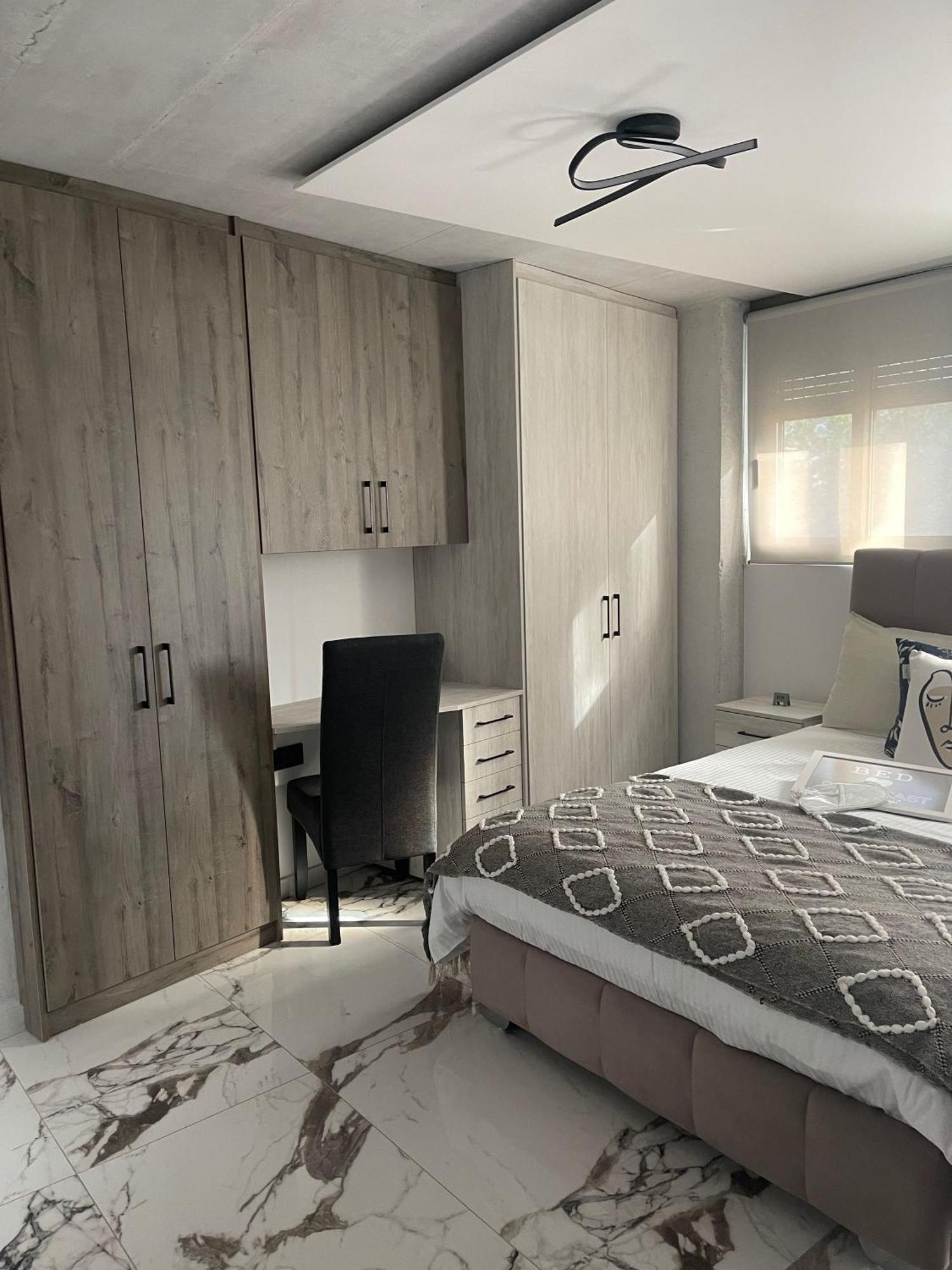 Sea View Apartment パトラ エクステリア 写真